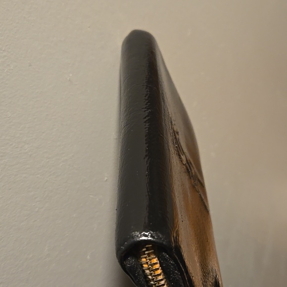 YSL Delle De Jour Black Patent Leather Wallet - Picture 9 of 10